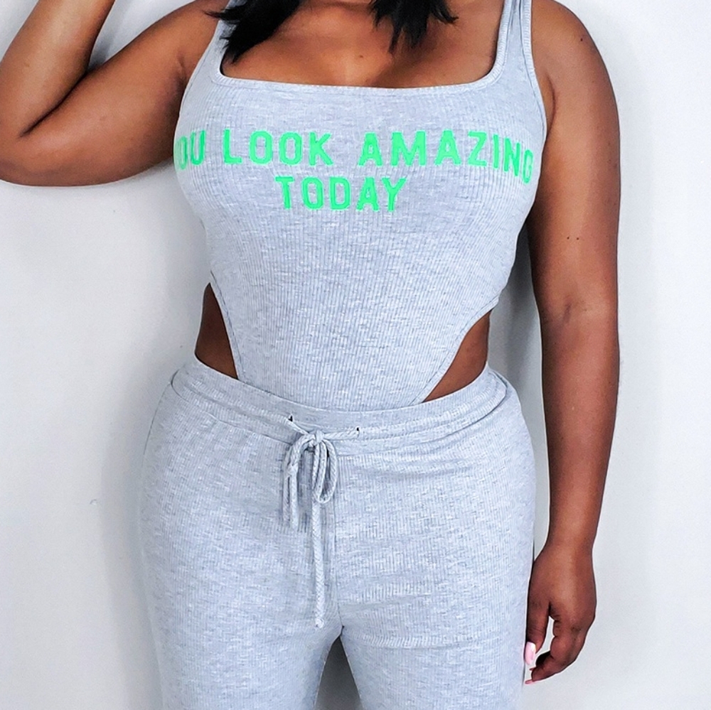 "U LK AMAZING" Jogger Set - Picture 3 of 3